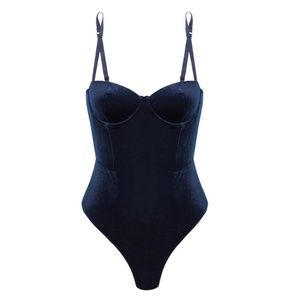 FLEUR DU MAL Velvet Balconette Bodysuit